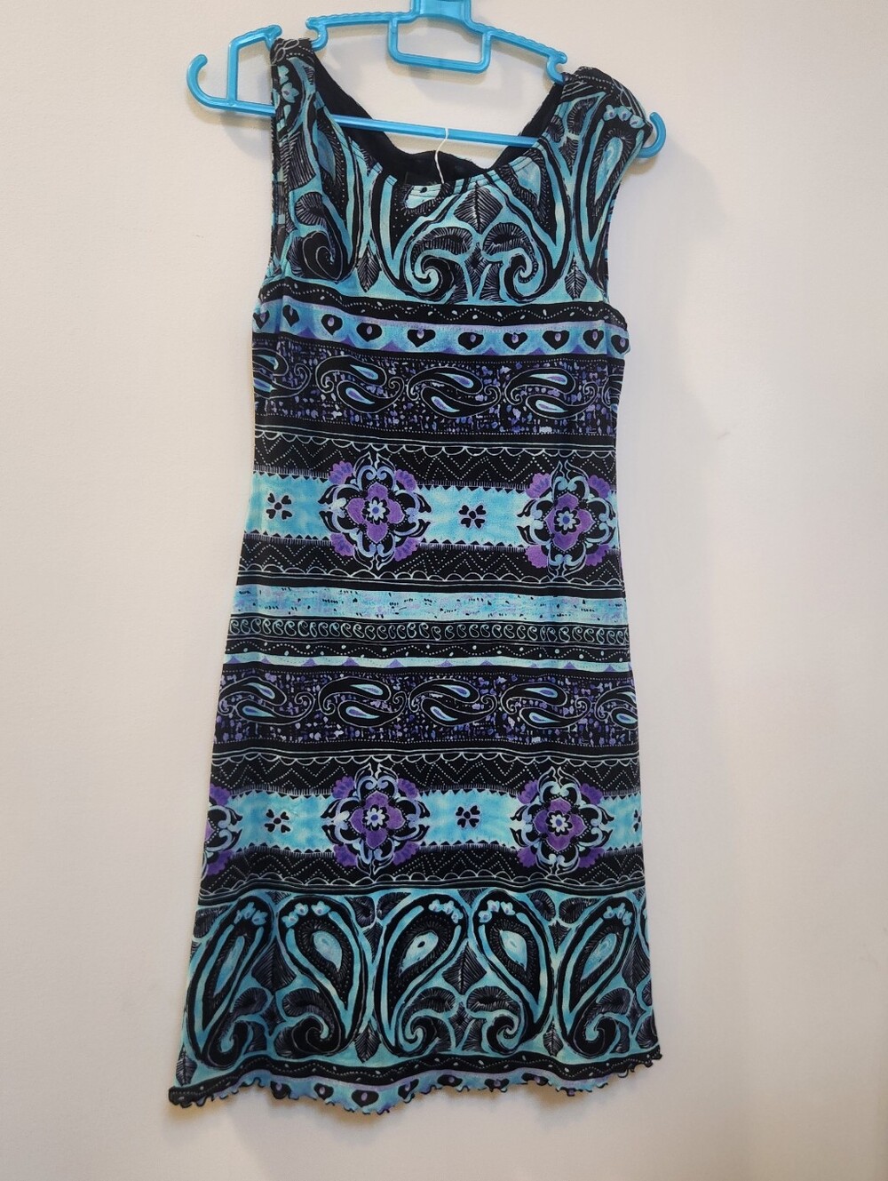 Sleeveless Patterned Blue & Black Midi Dress